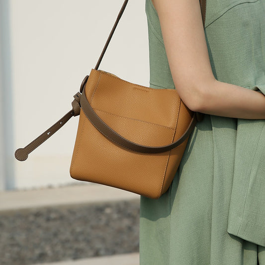 トートバッグ斜め掛けバッグレディースバッグ大容量牛革おしゃれ通勤わきの下バッグショルダーバッグ
